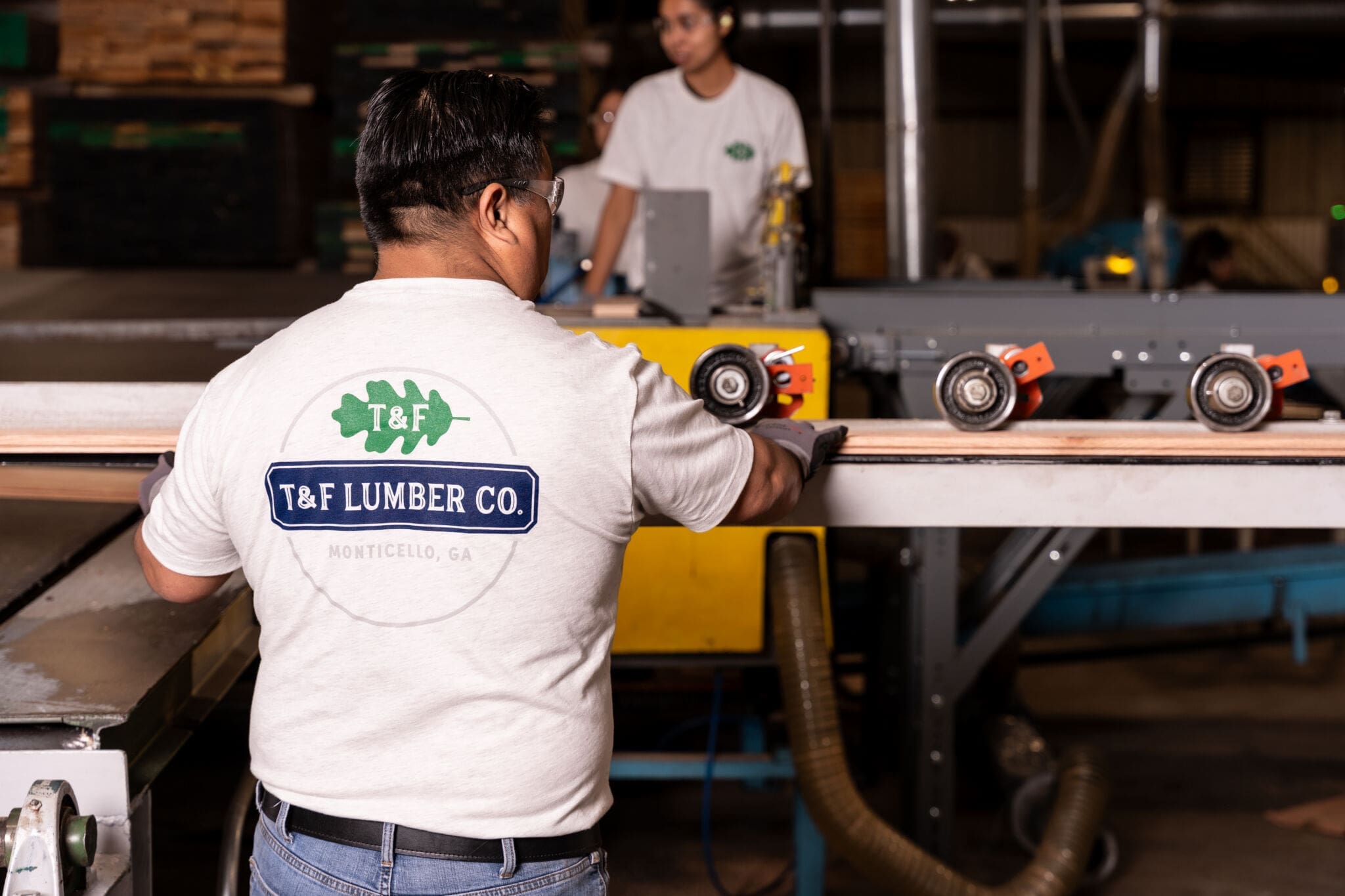 T&F Lumber employee at work in the mill